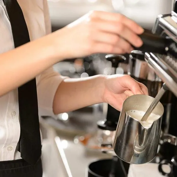 Barista Kurs Köln - Basic - Milchaufschäumen Barista Kurs Köln - Basic - Milchaufschäumen